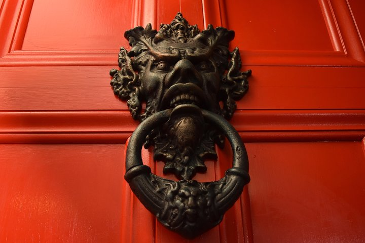 Step into the eerie charm of Fear Factory Queenstown where chilling experiences await behind sinister doors. Confront your fears as you navigate dark hallways filled with surprises. Are you ready?